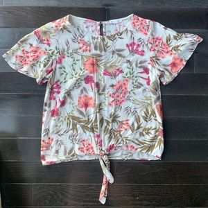 Socialite Floral Top